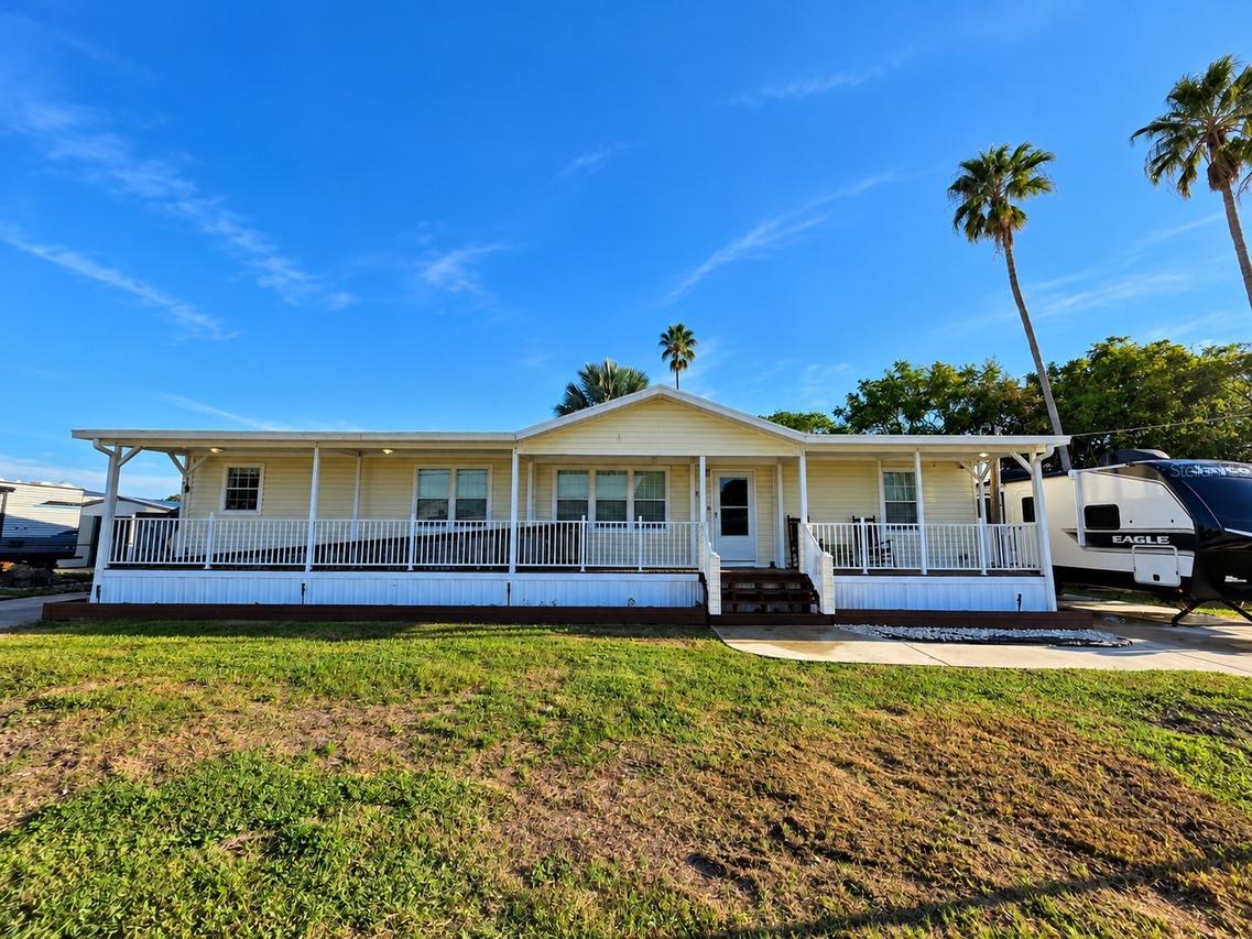1836 SE 32nd St., Okeechobee, FL 34974