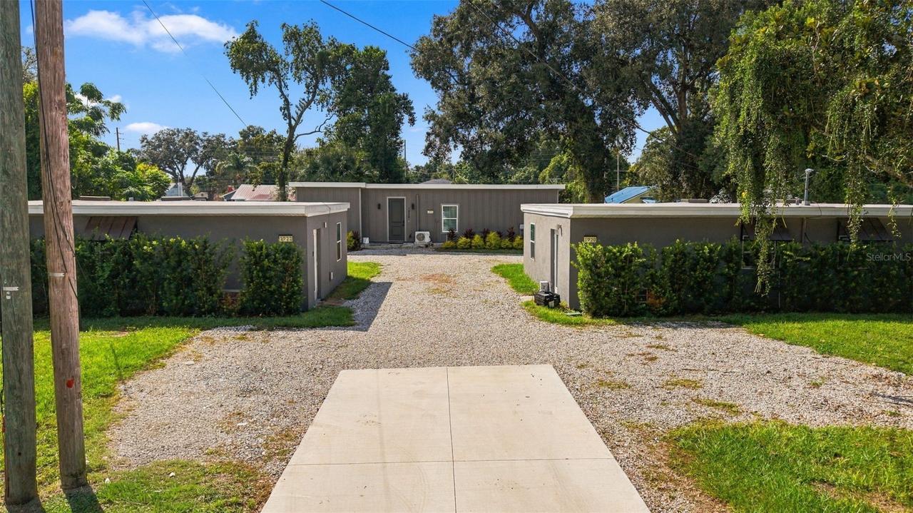 1922 Cloverlawn Ave., Orlando, FL 32806