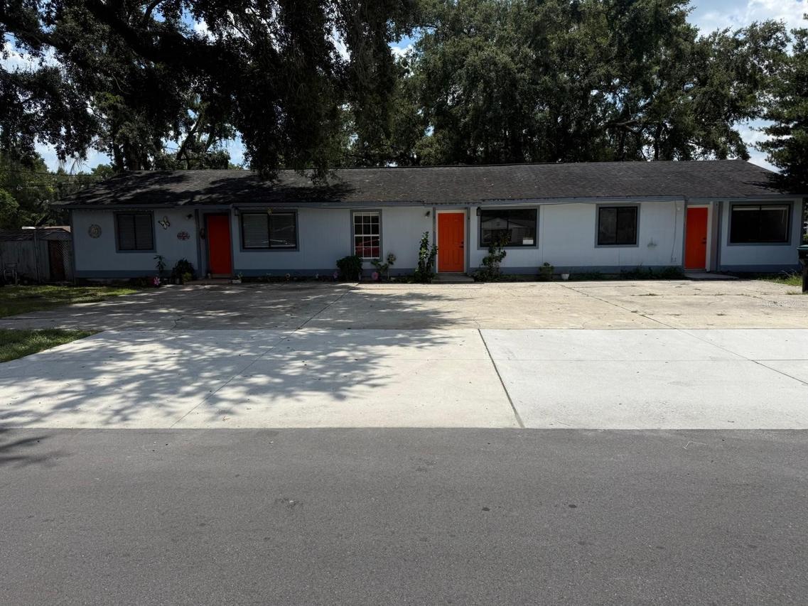 328 Pine St., Orlando, FL 32824