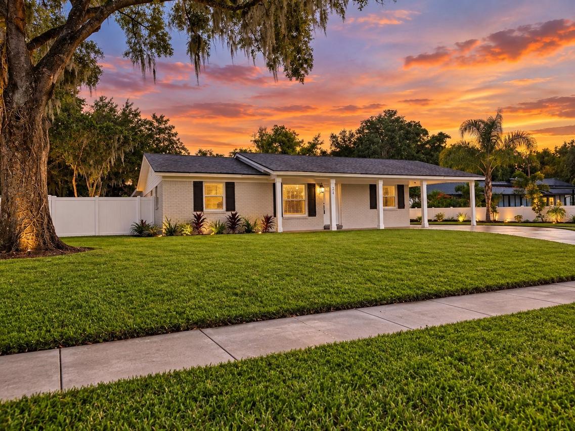 24 W Garden Ave., Winter Garden, FL 34787