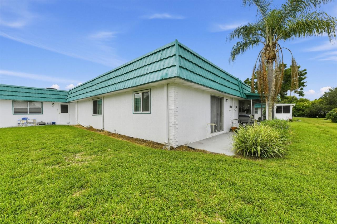 205 Kings Blvd. #67, Sun City Center, FL 33573