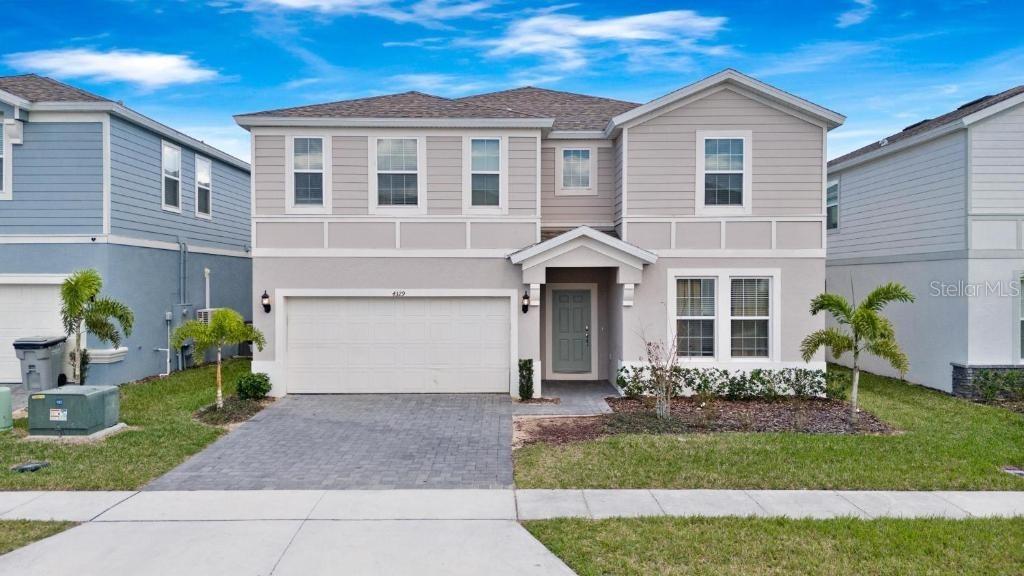 4329 Lana Ave., Davenport, FL 33897