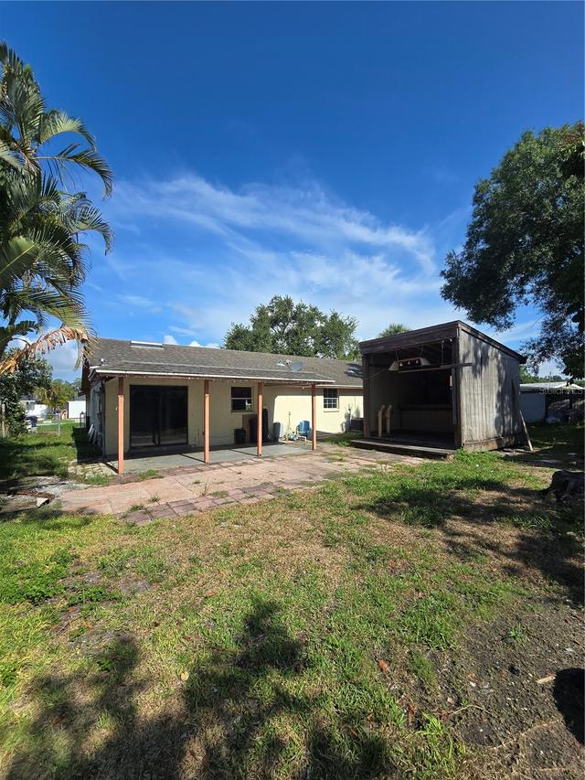 1512 Russell Ave., Sarasota, FL 34232