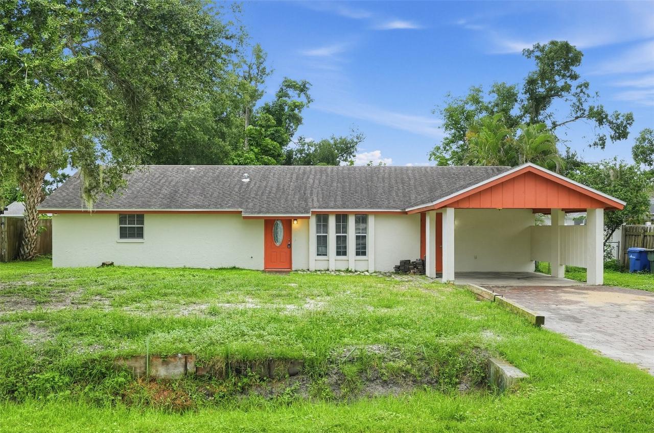 1512 Russell Ave., Sarasota, FL 34232