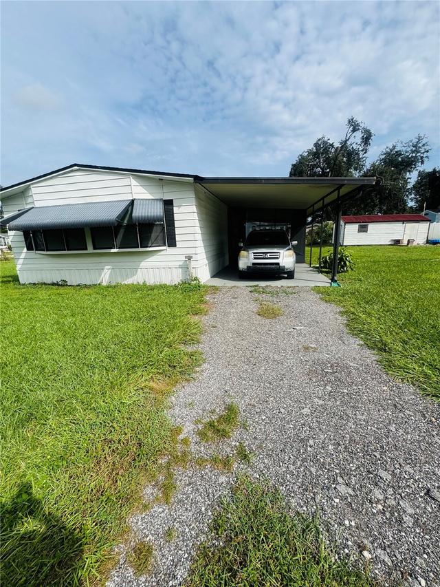 1013 Lianne Pl., Seffner, FL 33584