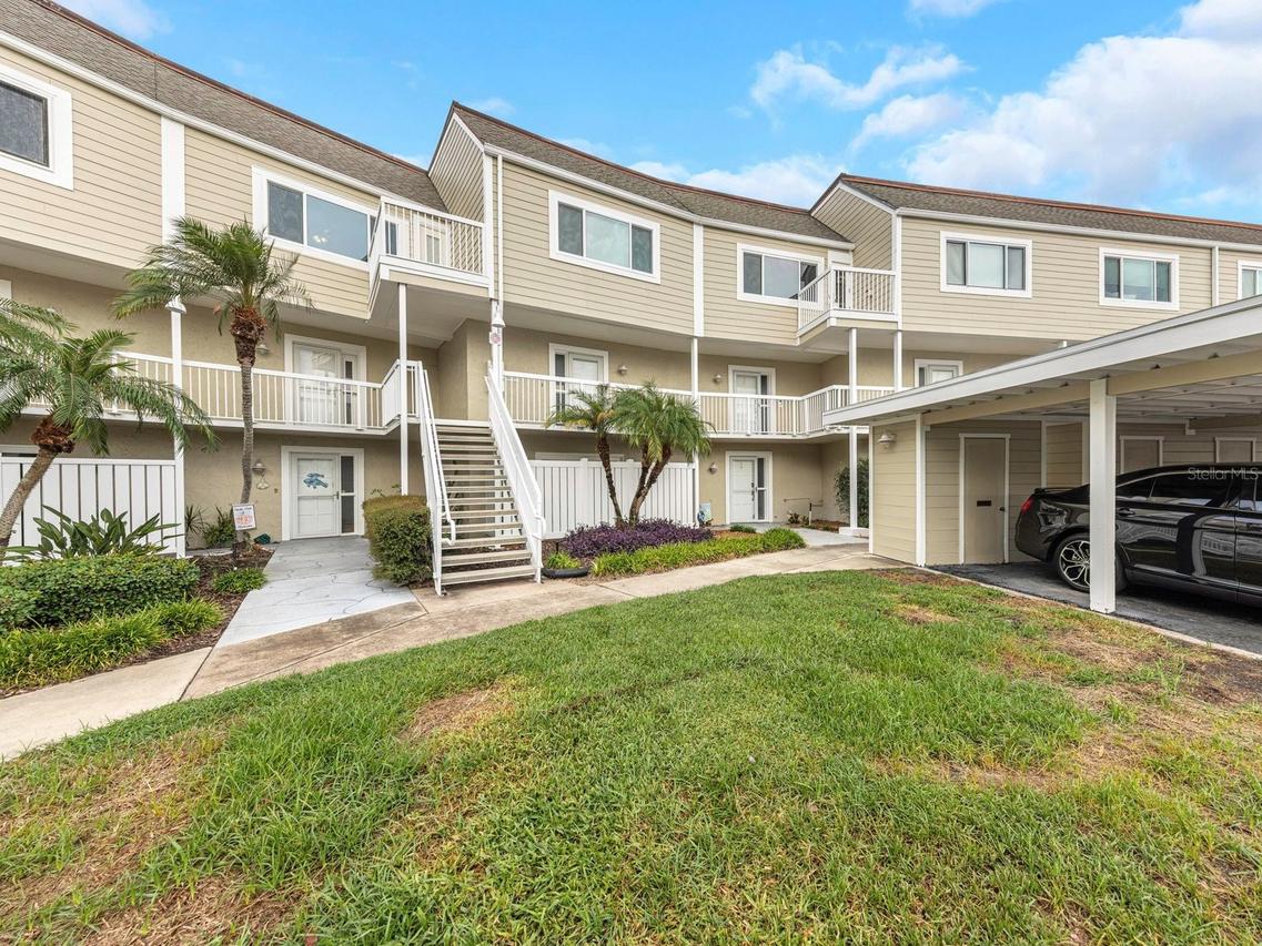 433 S Paula Dr. #10, Dunedin, FL 34698