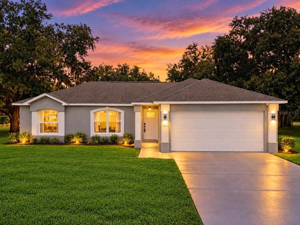 1011 Eiffel Ln., Kissimmee, FL 34759