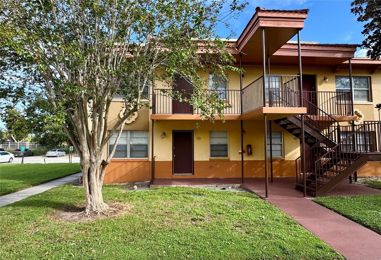 719 Wyman Ct. #B, Orlando, FL 32809