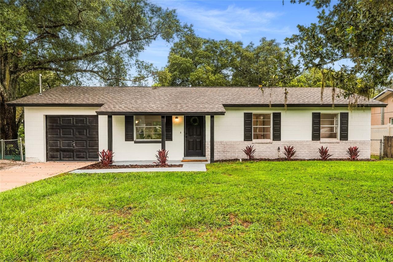 705 Pasadena Ave., Longwood, FL 32750