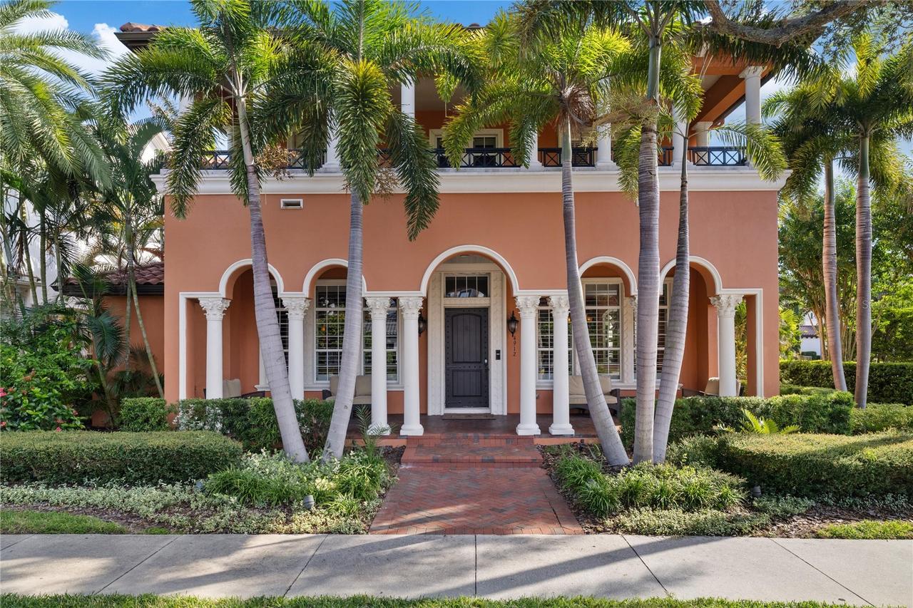 4912 Yacht Club Dr., Tampa, FL 33616