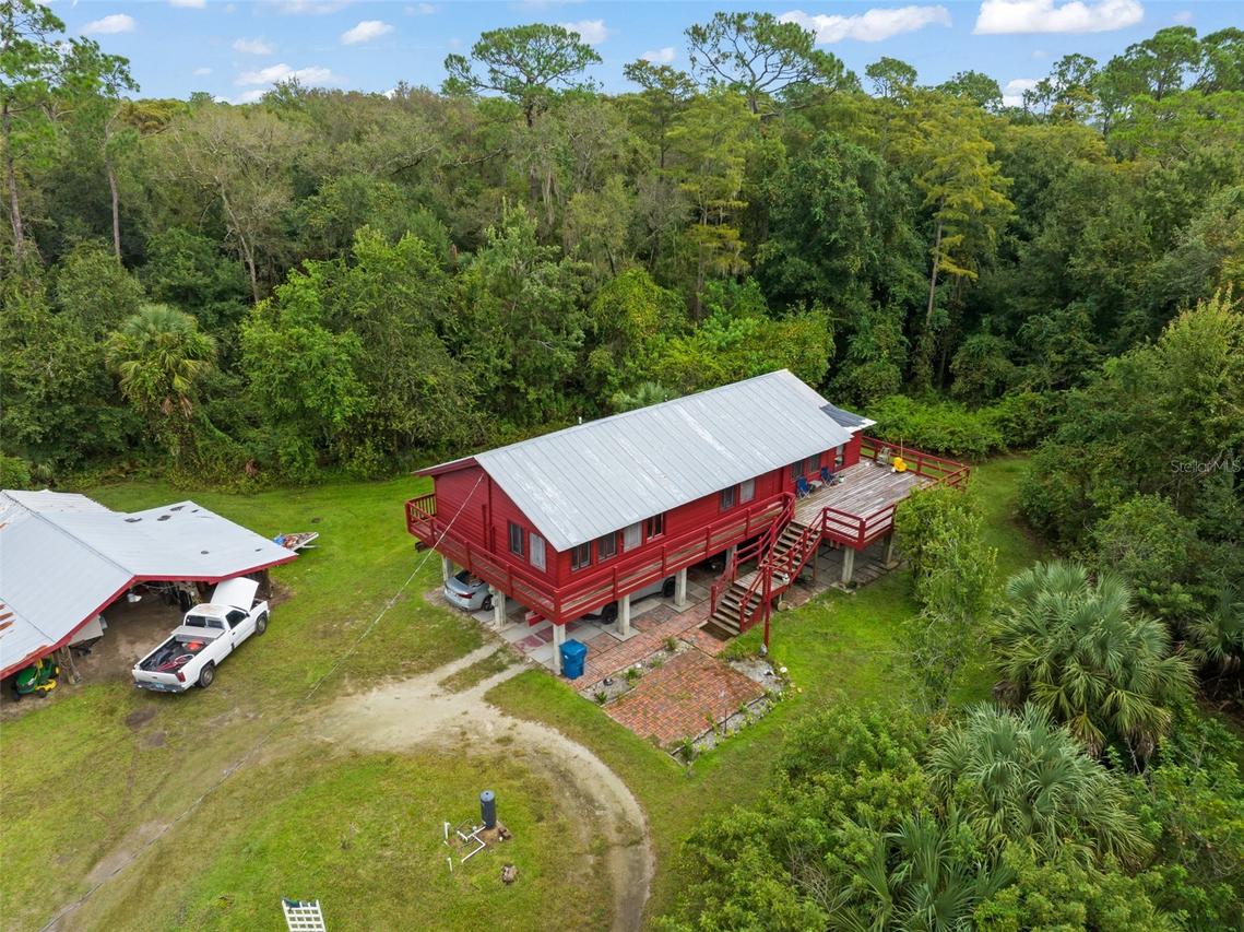3946 Lakeshore Dr., New Smyrna Beach, FL 32168