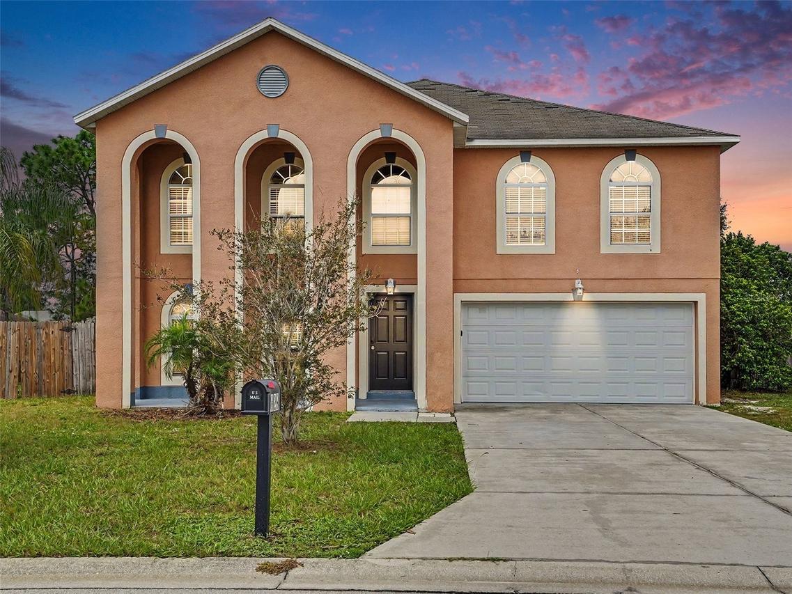 829 Sun Ridge Village Dr., Winter Haven, FL 33880