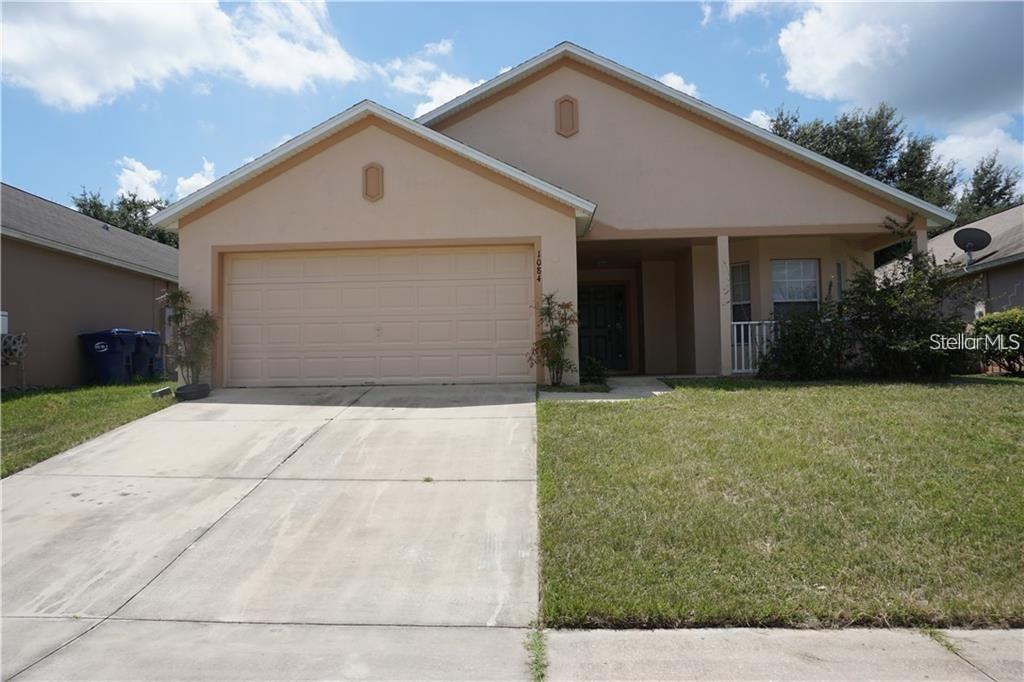 1084 Bluegrass Dr., Groveland, FL 34736