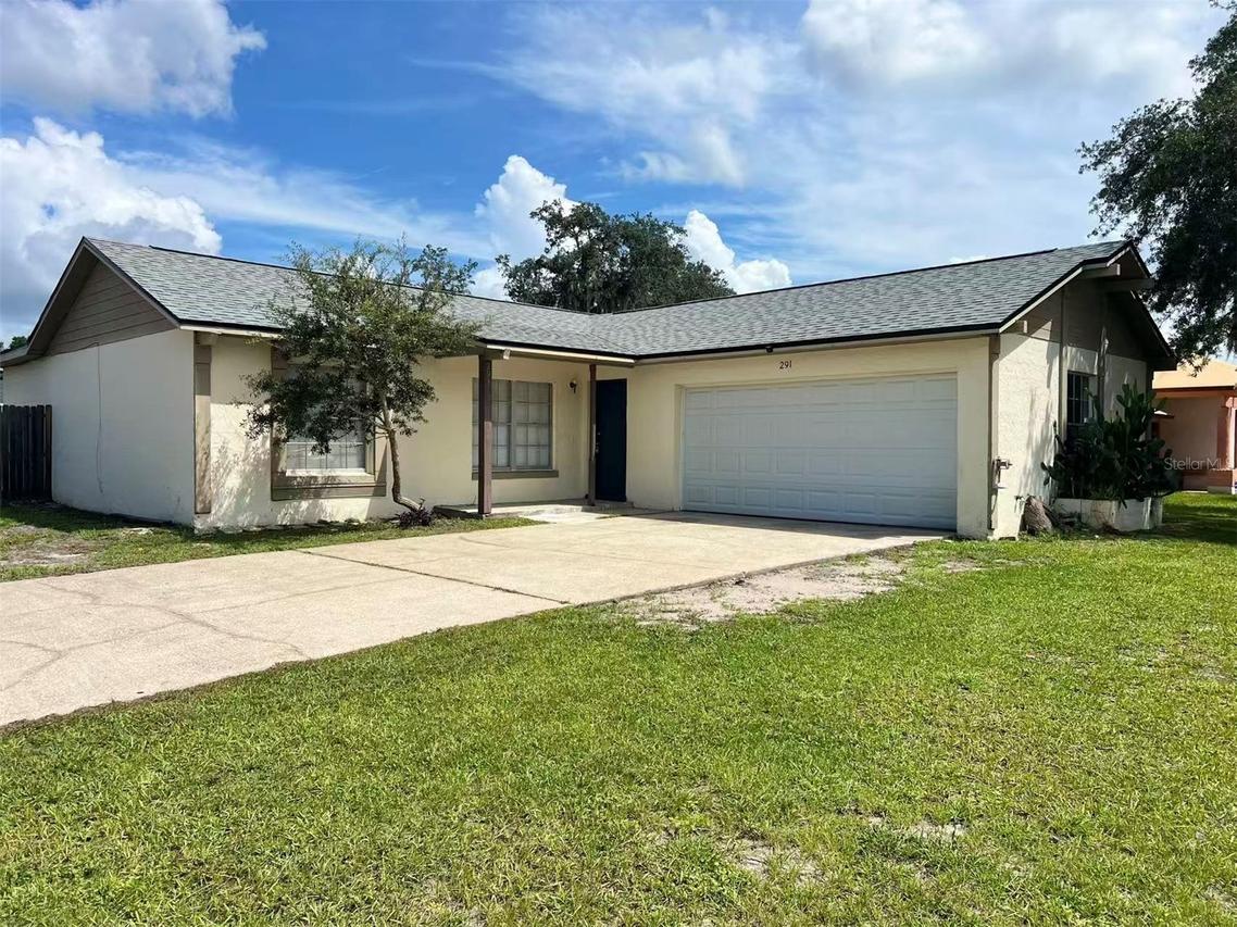 291 Lalla Ln., Apopka, FL 32712