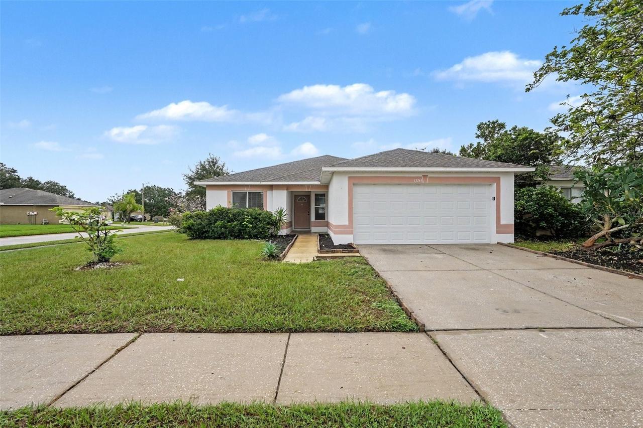 13245 Prestwick Dr., Riverview, FL 33579