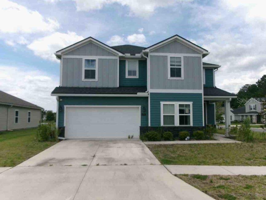 1574 Panther Lake Pkwy., Jacksonville, FL 32221