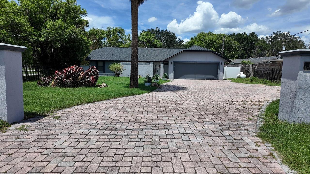 1055 Holden Ave., Orlando, FL 32839