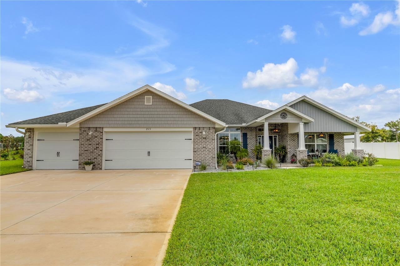 215 Lagoon Mist Ct., Oak Hill, FL 32759