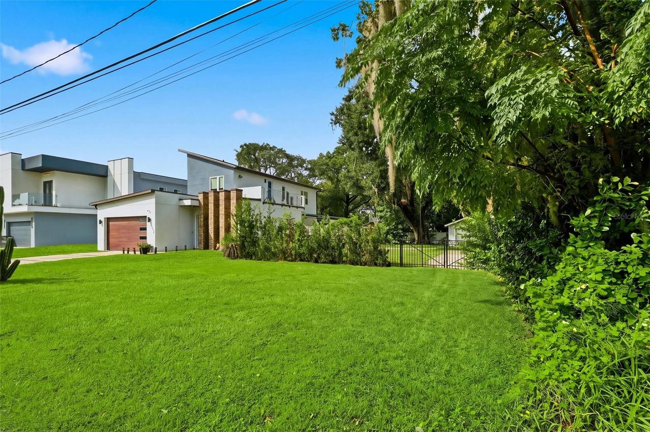1510 Cloverlawn Ave., Orlando, FL 32806
