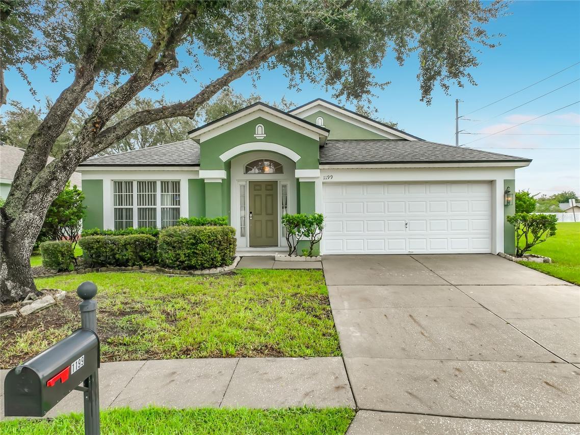 1199 Snug Harbor Dr., Casselberry, FL 32707