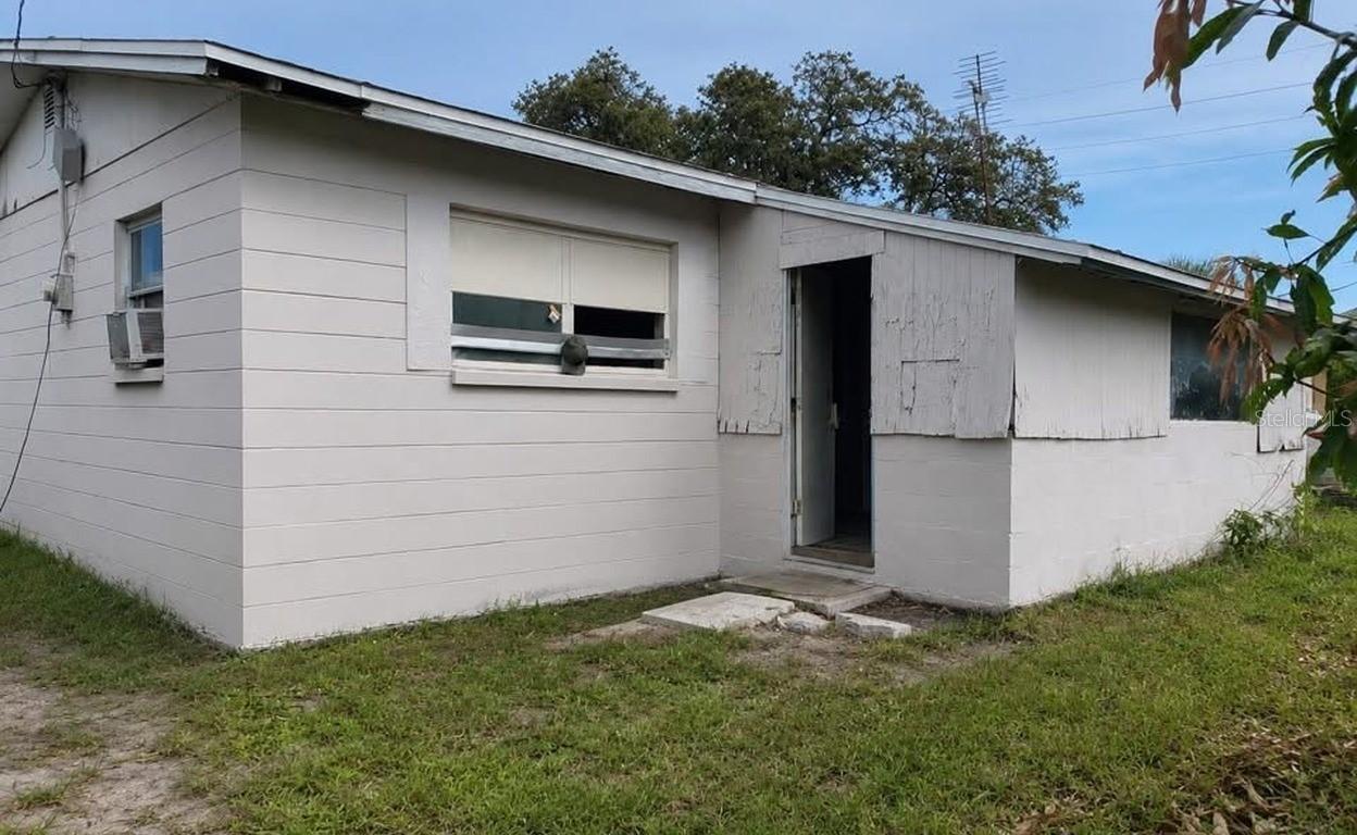 1781 Southland Ave., Melbourne, FL 32935