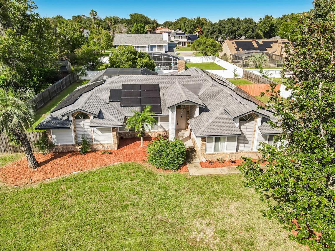 510 Brokenshire Dr., Debary, FL 32713