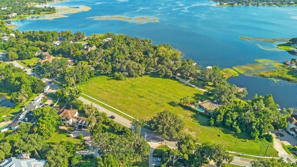 616 Ridgewood Dr., Windermere, FL 34786