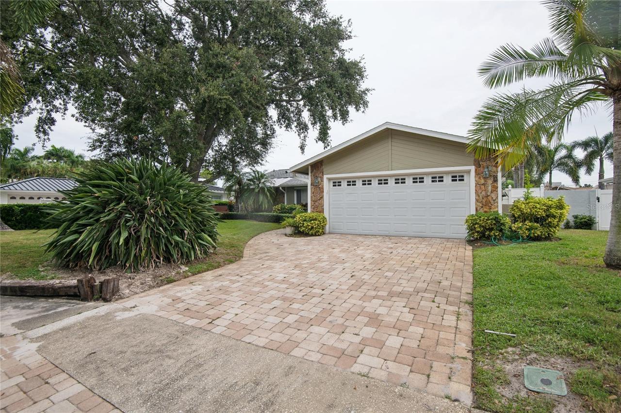 13511 Rustic Pines Blvd., Seminole, FL 33776