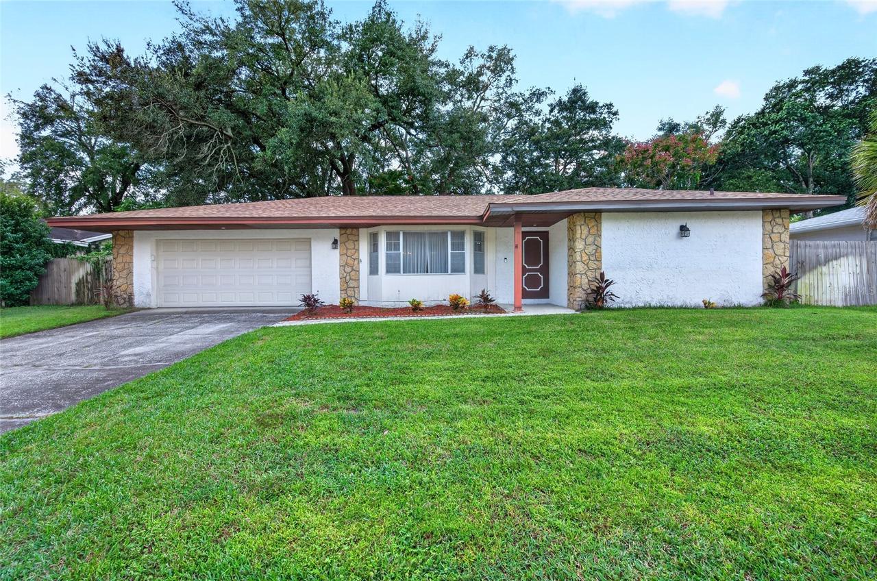 608 Parkwood Ave., Altamonte Springs, FL 32714