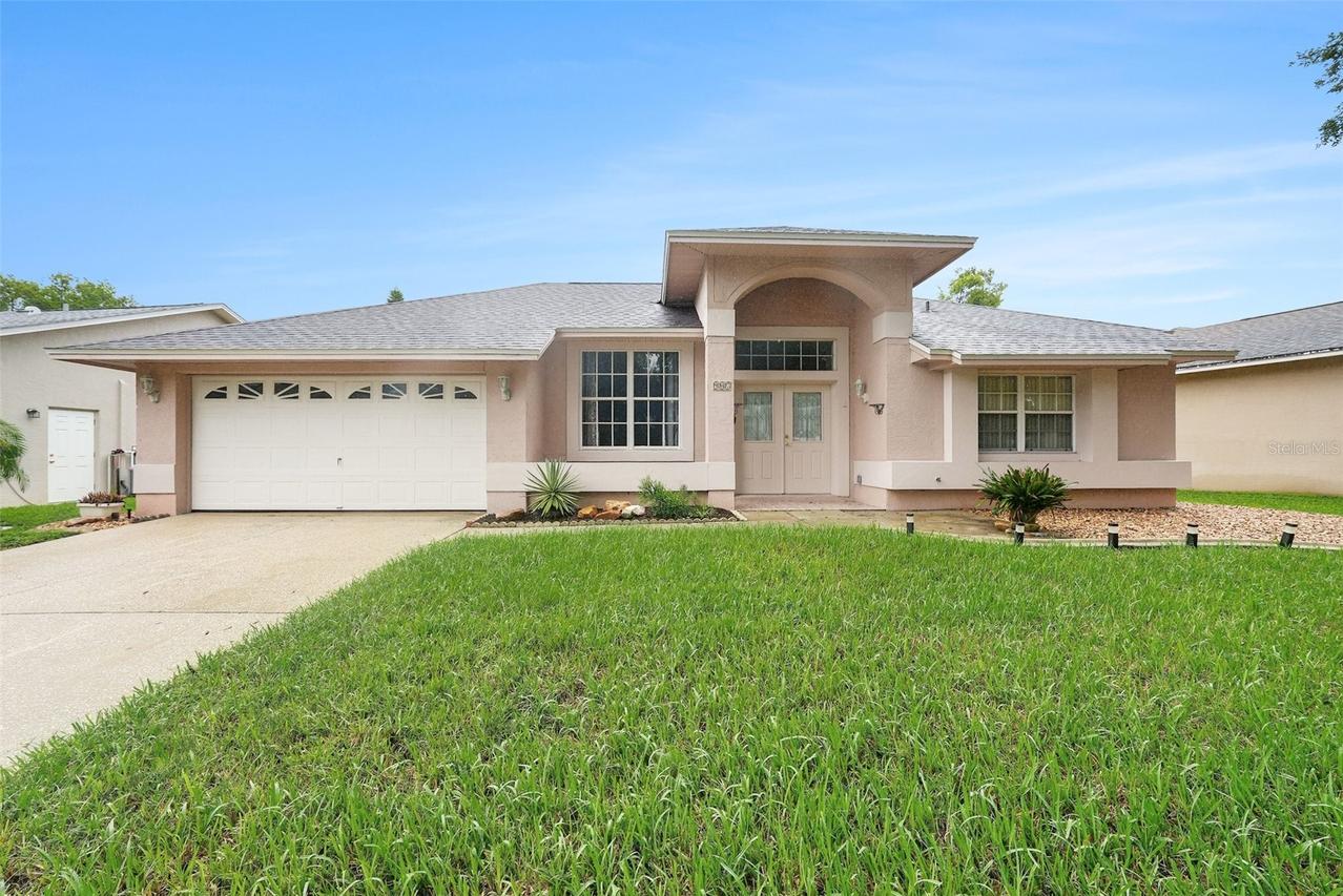 907 Brittany Park Blvd., Tarpon Springs, FL 34689