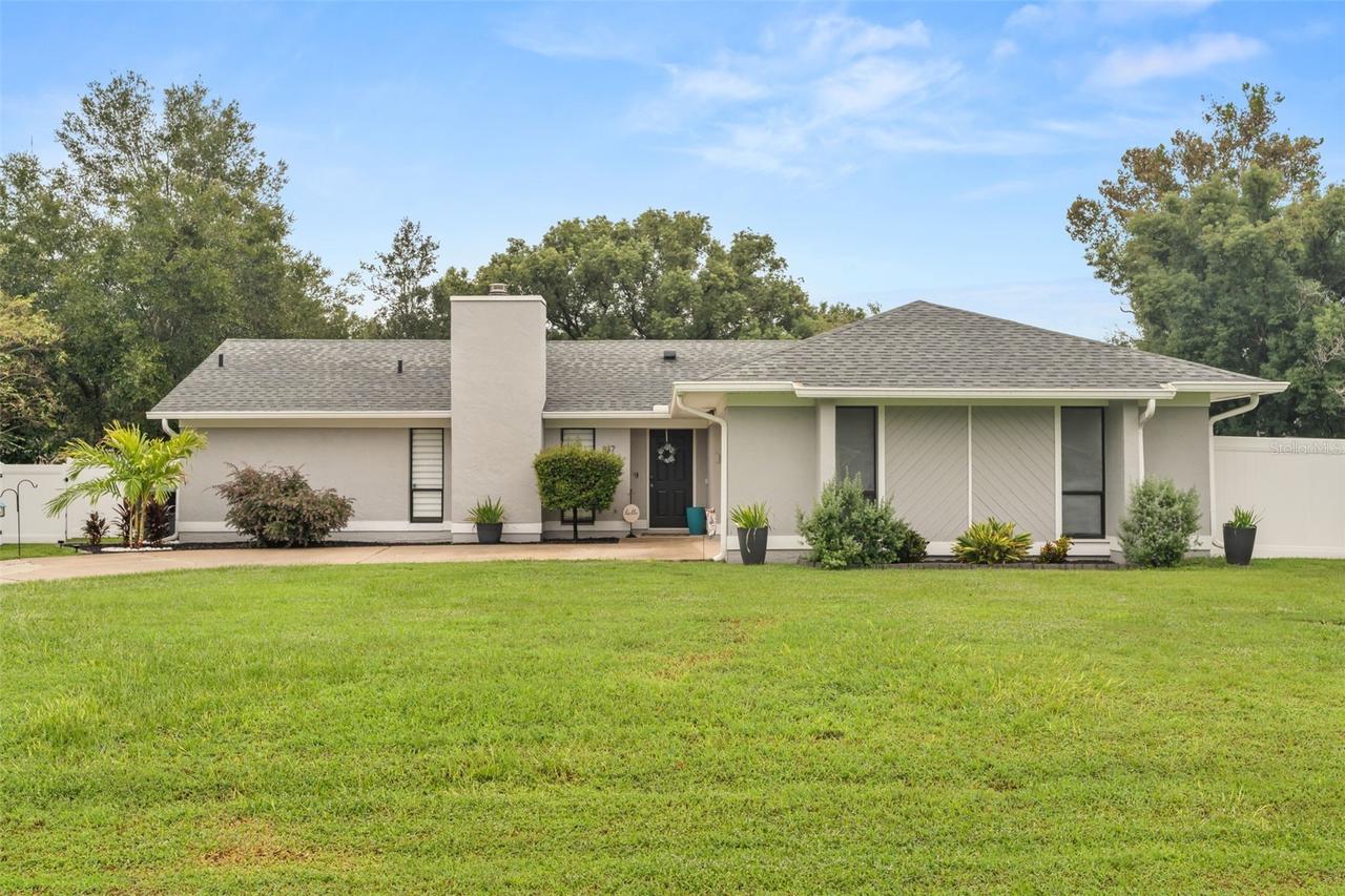 817 Shed St., Oviedo, FL 32765