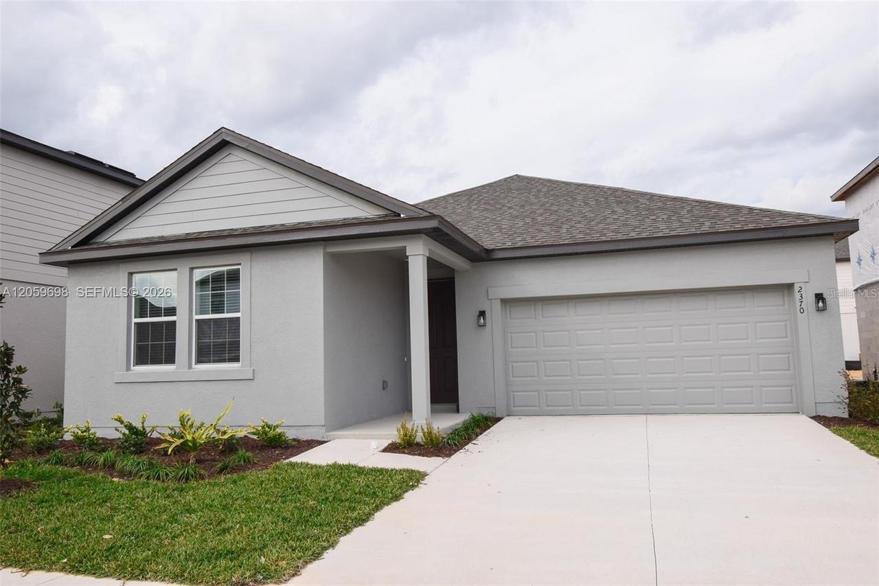 2370 Lancashire St., Davenport, FL 33896