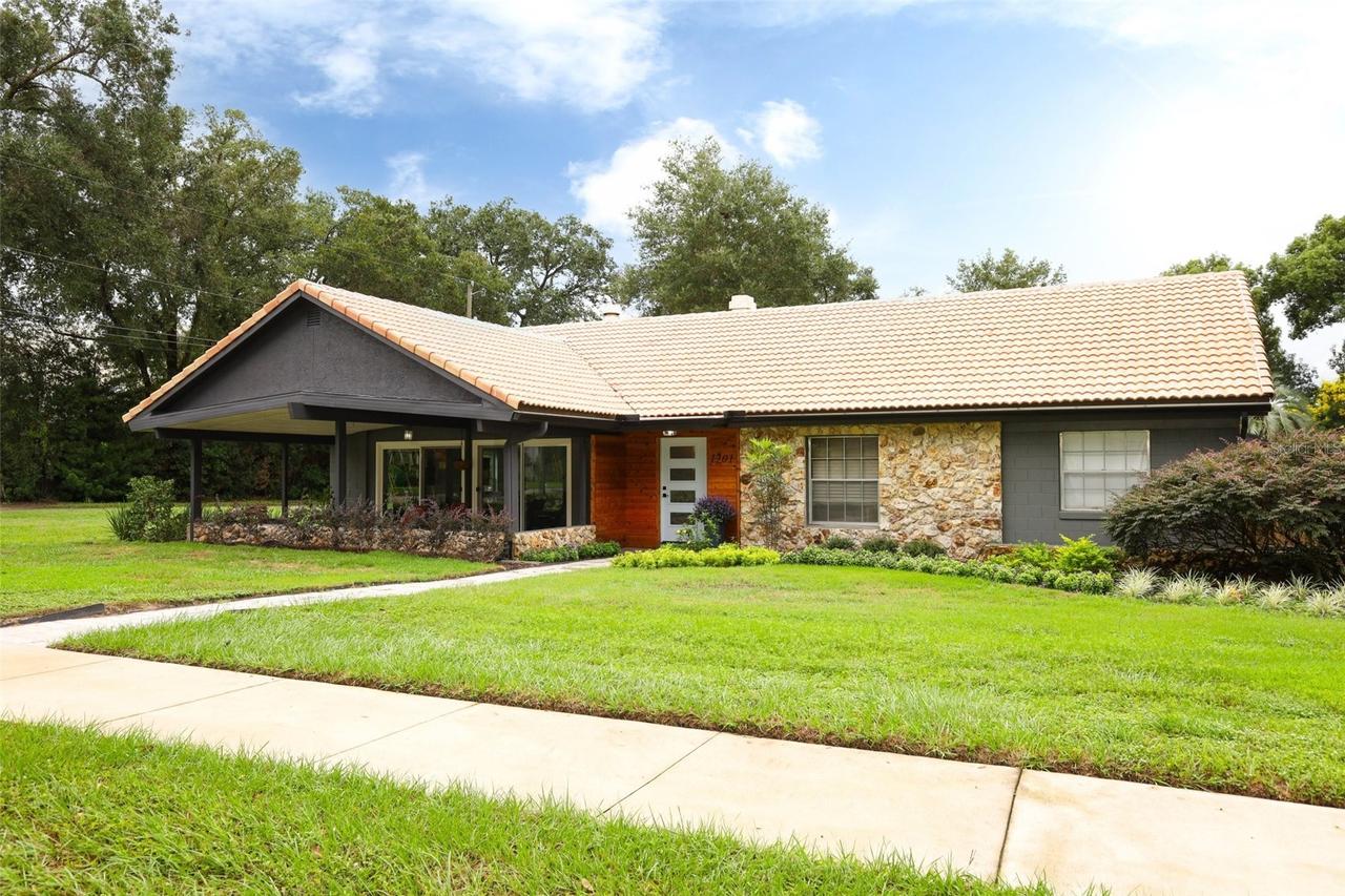 1701 Carlton St., Longwood, FL 32750