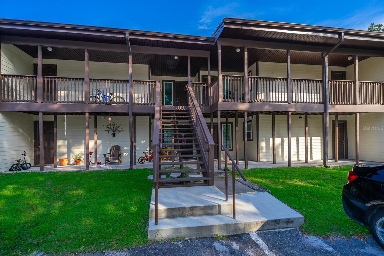 20104 Sandalwood Dr. #104, Wildwood, FL 34785