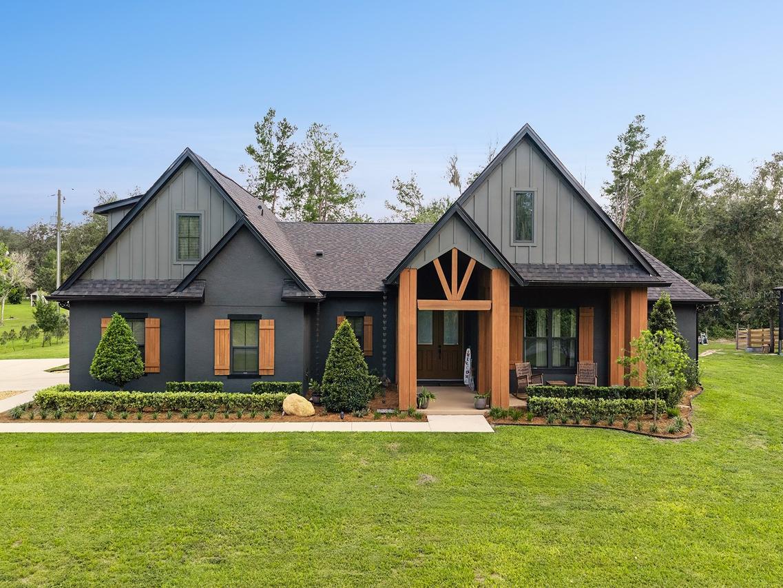 412 Snow Hill Rd, Geneva, FL 32732