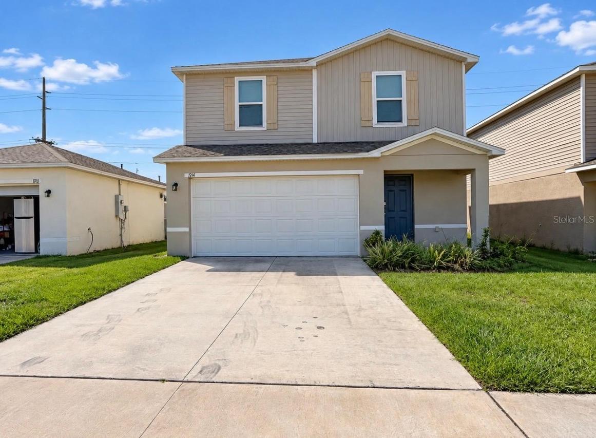 1914 Golden Beak Dr., Eagle Lake, FL 33839