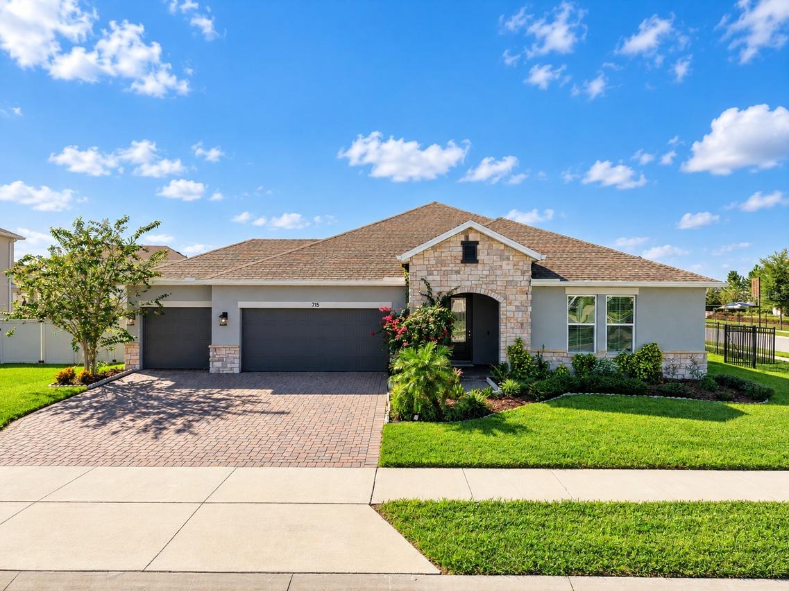 715 Blue Citrus Ln., Minneola, FL 34715