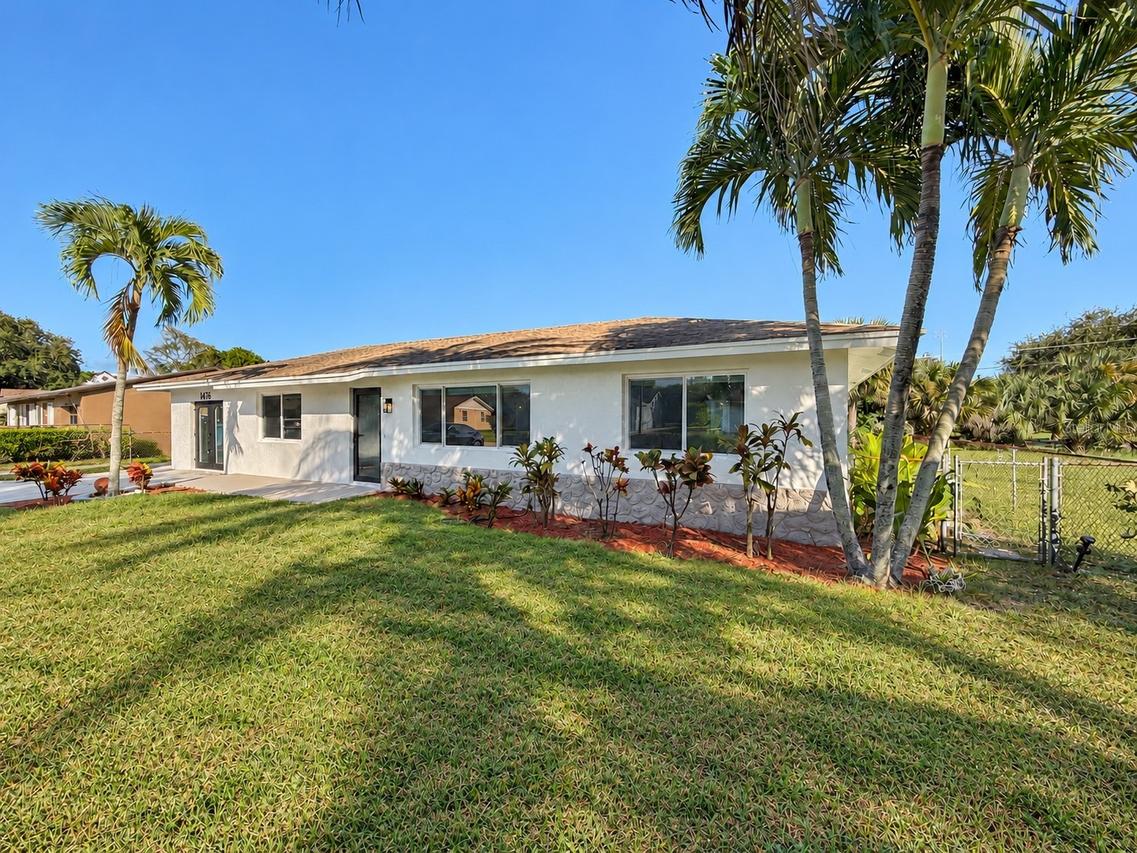 1476 N Mangonia Dr., West Palm Beach, FL 33401