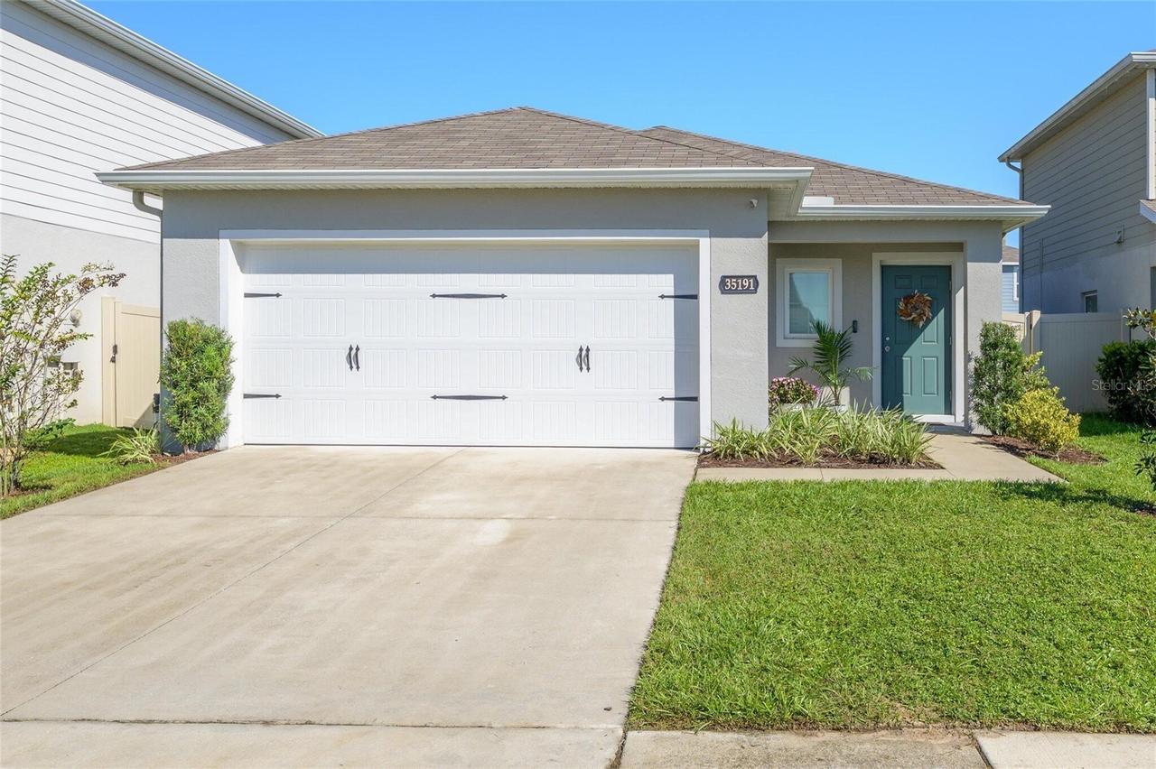 35191 Brienne St., Zephyrhills, FL 33541
