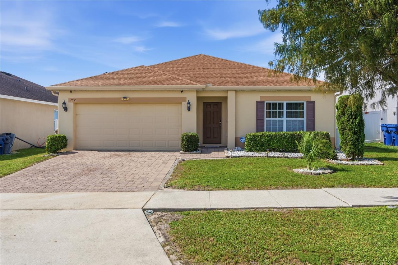 272 Sparrow Hawk Dr., Groveland, FL 34736
