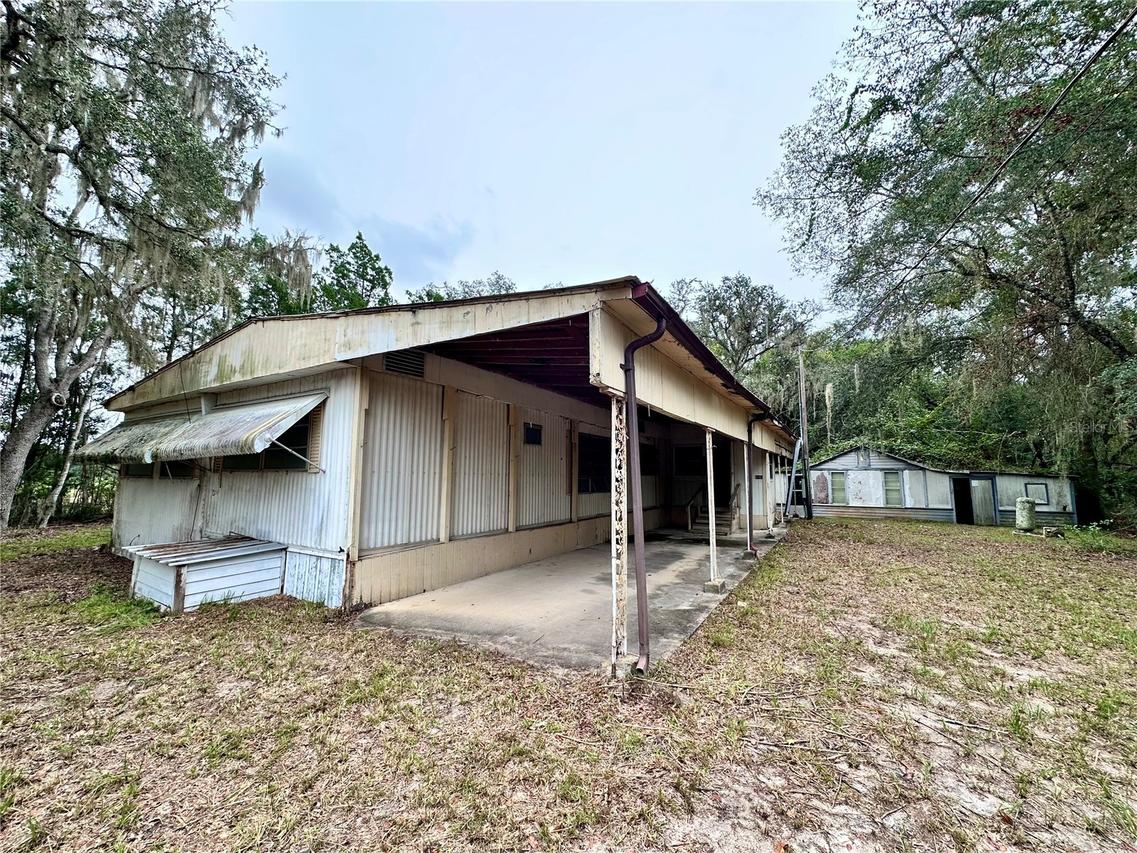8940 SE 66th Ave., Trenton, FL 32693