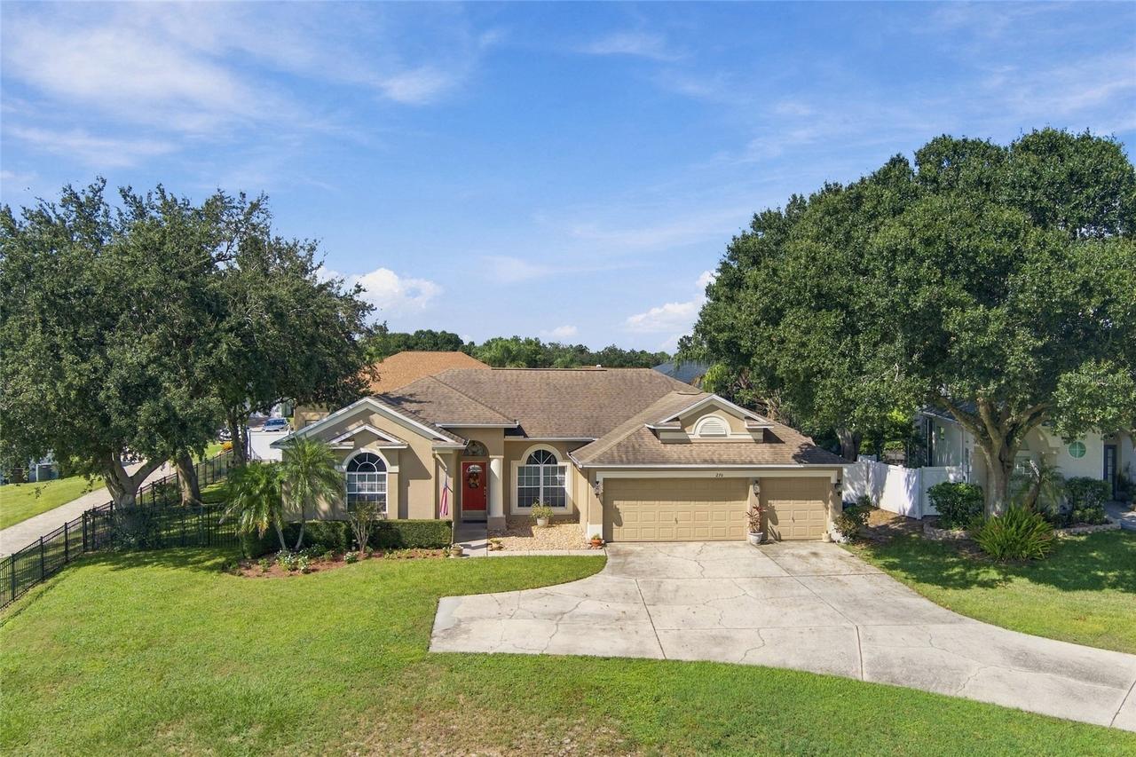 270 Lake Darby Pl., Gotha, FL 34734