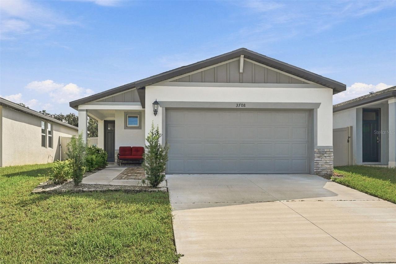3708 Radiant Mountain Dr., Plant City, FL 33565