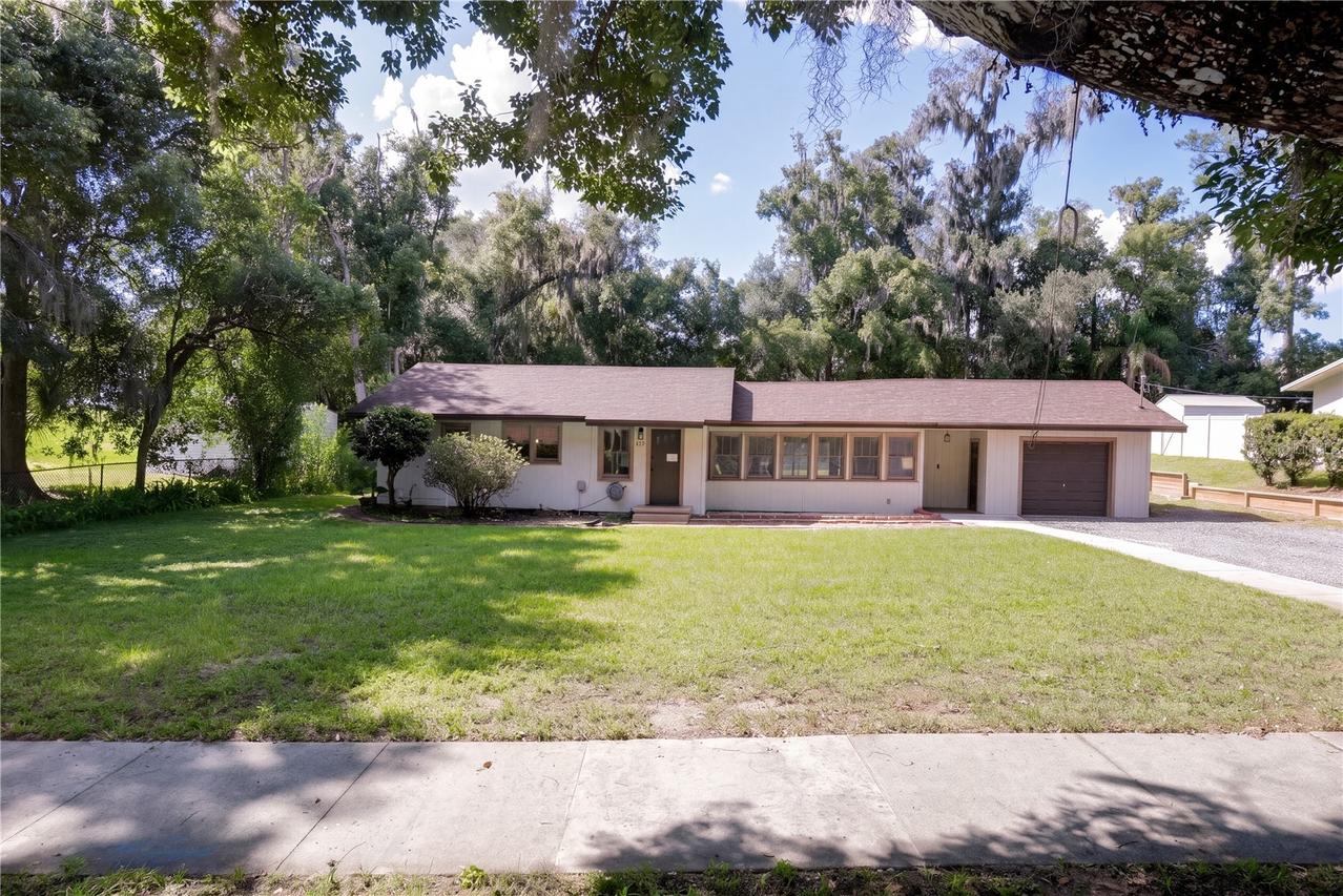 467 S Carpenter Ave., Orange City, FL 32763