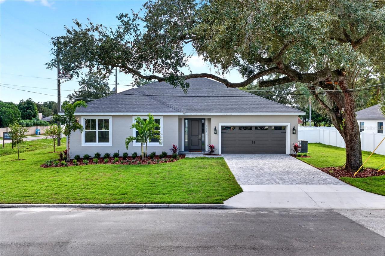 1522 Sawyerwood Ave., Orlando, FL 32809