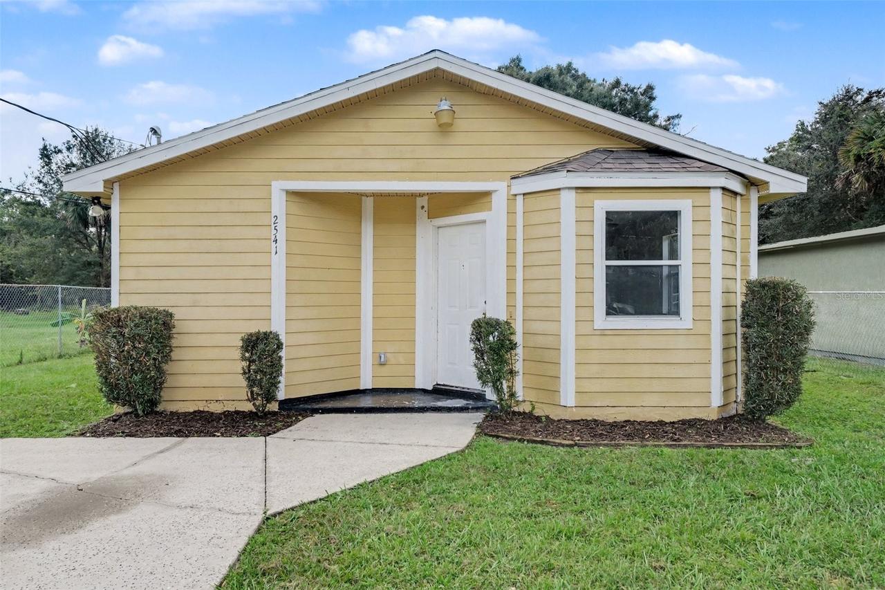 2541 Crawford Dr., Sanford, FL 32771