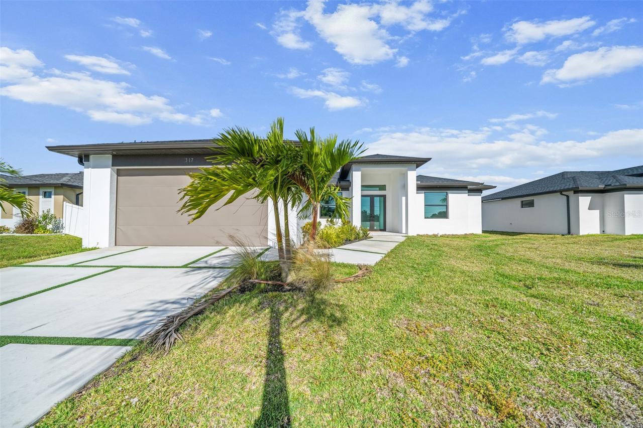 317 NE 15th Ter., Cape Coral, FL 33909