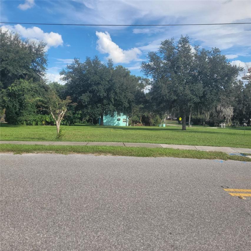[Address Hidden by Seller], Zellwood, FL 32798