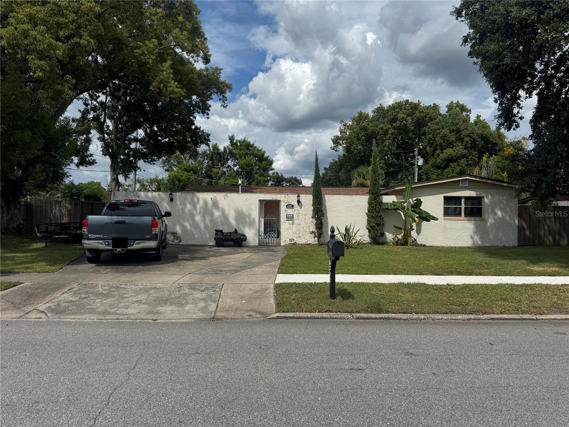 8303 Calais Cir., Orlando, FL 32825