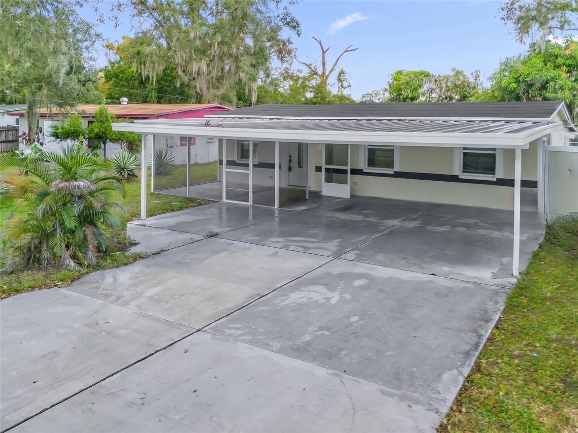 2110 E 97th Ave., Tampa, FL 33612